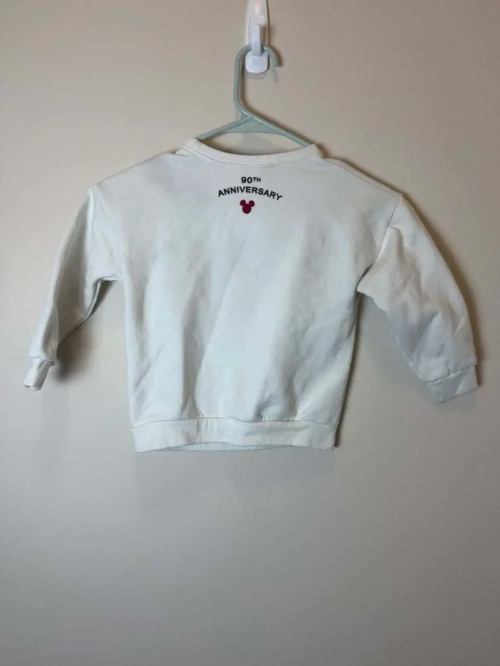Zara Kids Disney Mickey Mouse 90th Anniversary White Sweatshirt Size 110